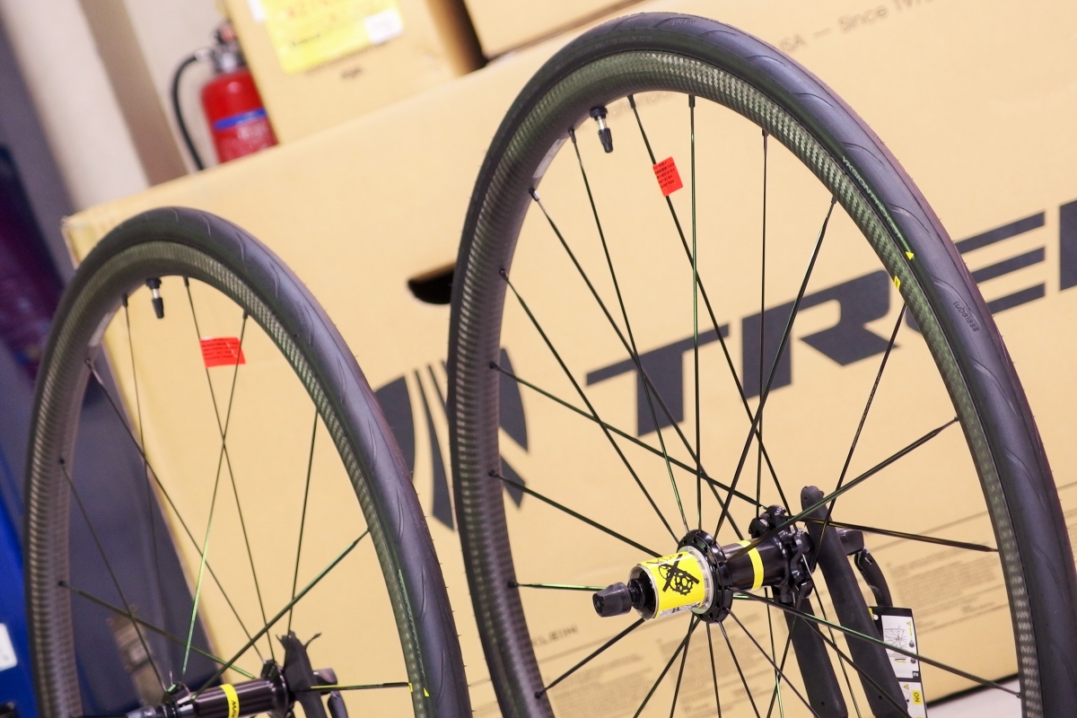 アウトレット】在庫処分！『MAVIC KSYRIUM PRO CARBON SL 』UST対応