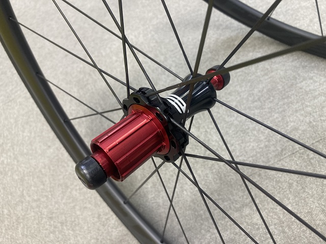 超大特価カーボンホイール】BHプロデュース ハイスペックカーボン