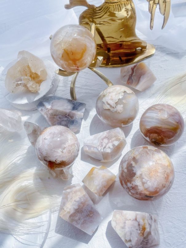 Asian beauty フラワーアゲート 桜メノウのスフィア＆変形フォームの