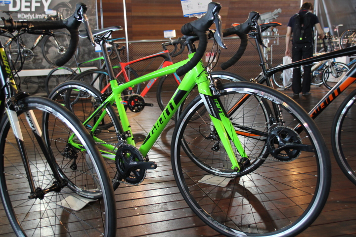 ジャイアント(GIANT) CONTEND1(コンテンド1) 2018年モデル 当店販売