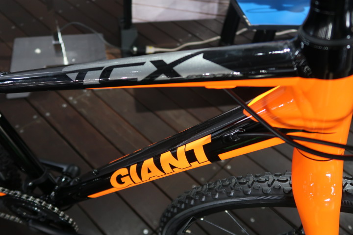 ジャイアント(GIANT) TCX ESPOIR 26(ティーシーエックスエスポアール26