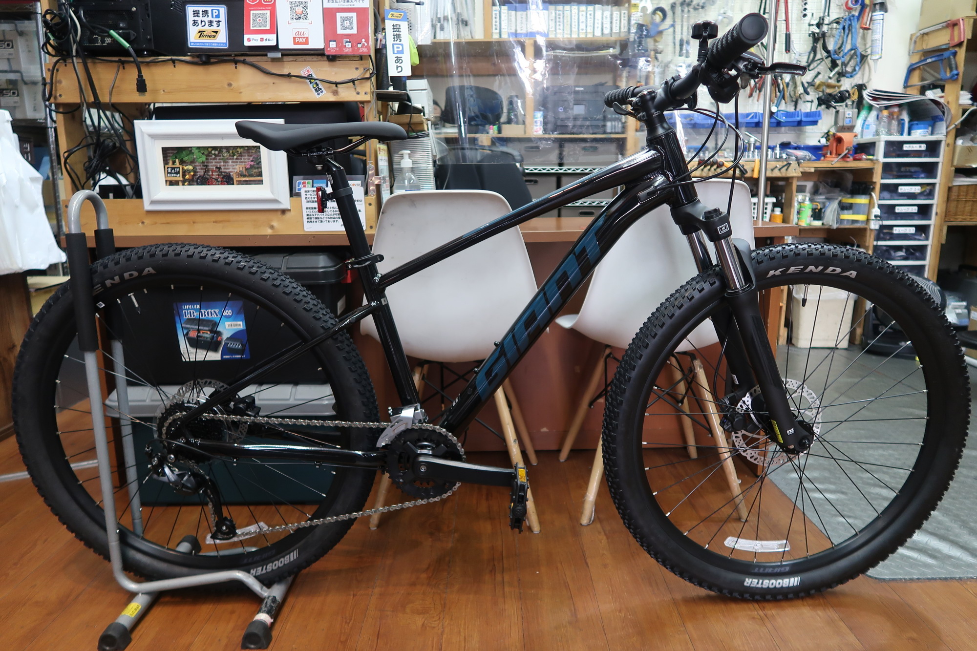 ジャイアントマウンテンバイク TAIRON2 スタンド付 ジャイアント