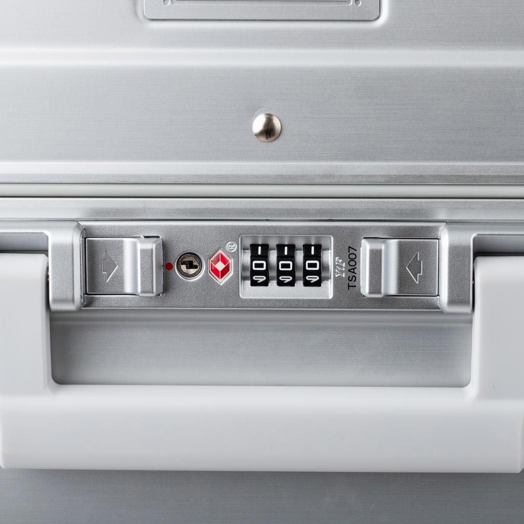 1513 BLADE Aluminum Biz | LEGEND WALKER | スーツケース | T&S