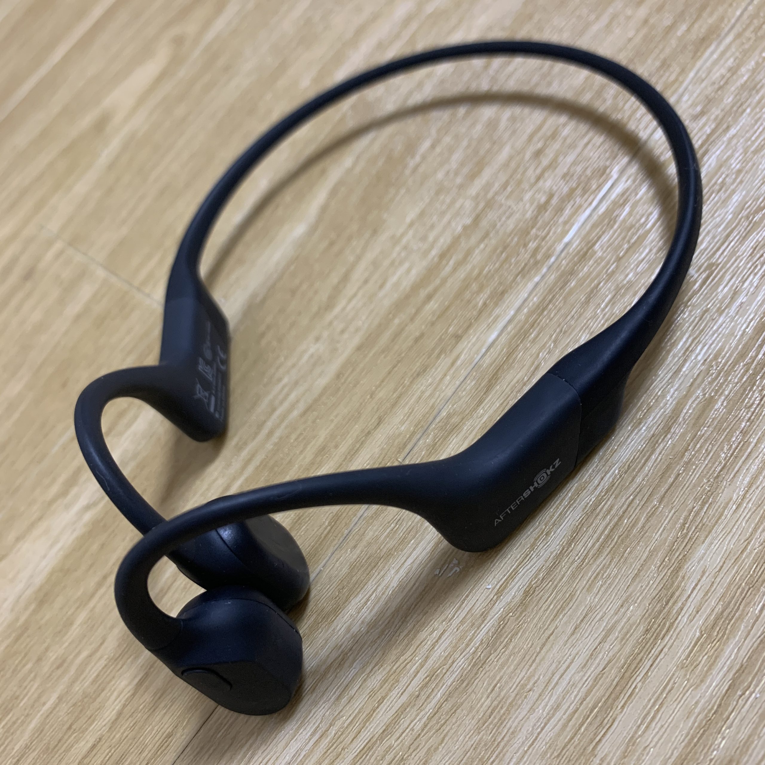 Shokz(旧AfterShokz)製 Aeropexレビュー！〜おすすめ骨伝導イヤホン