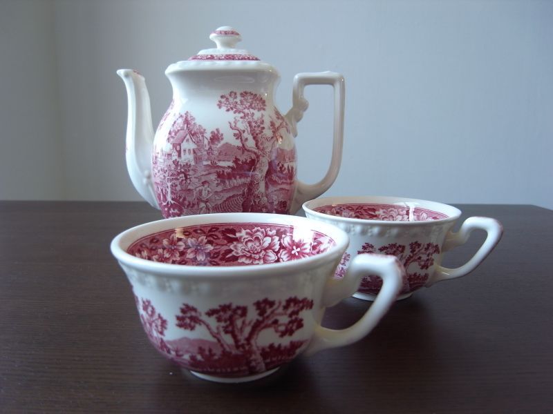 ビレロイ&ボッホの3点セット（ポット&カップ2個）アンティーク - テーブルB