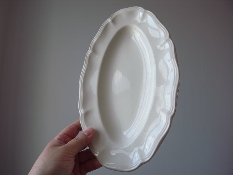 サルグミンヌ 花リム オーバルラヴィエ アンティーク - テーブルB