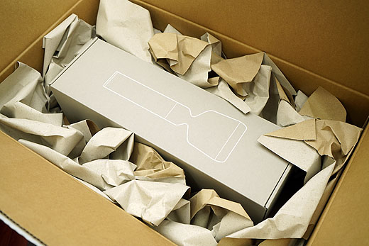 新型グラスサウンドスピーカー『LSPX-S2』店頭展示開始しました