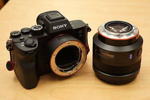 レビュー】新型マウントアダプター『LA-EA5』開梱レポート “α7S3”や