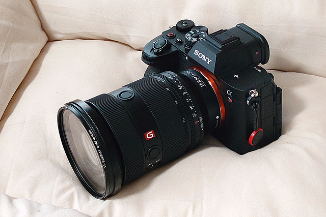 デジタル一眼カメラ ”α7R V” ”α7 IV” ”α7C II”の3機種が一斉値下げ