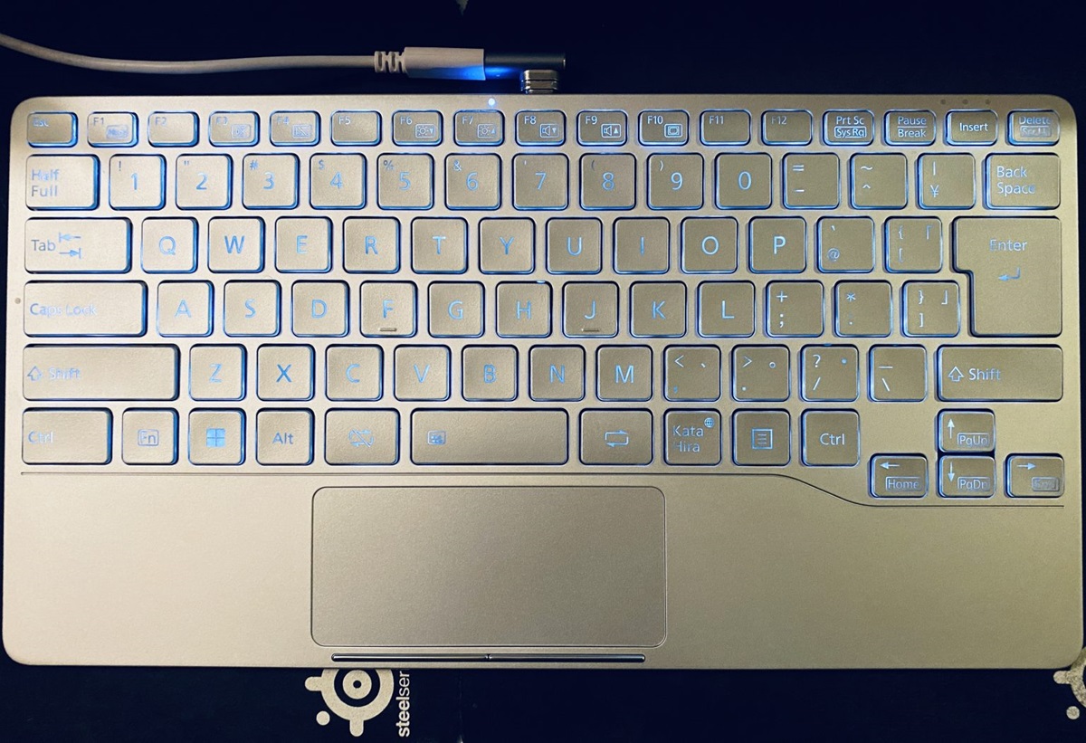 富士通「FMV Mobile Keyboard（モバイルキーボード）」レビュー | てこ