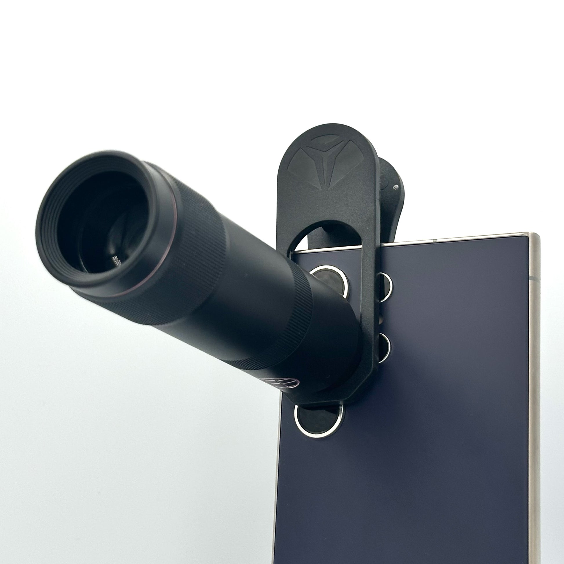 THE emo_TELEPHOTO_6x