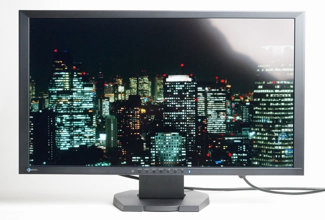 EIZO FORIS FG2421の実機レビュー/240Hz駆動のヌルヌルゲームを体験