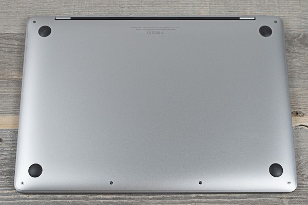 MacBook Pro 13インチ（M1、2020）の実機レビュー - the比較