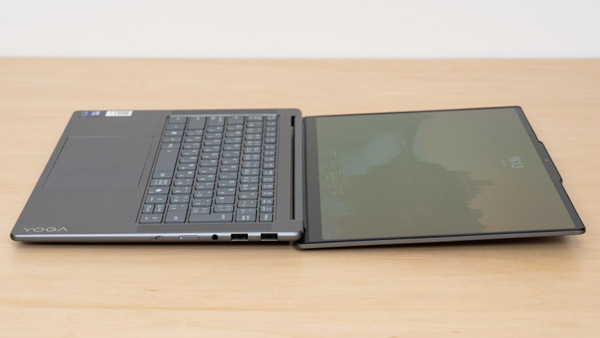 Lenovo Yoga Pro 7i Gen 10 Aura Edition(14型 Intel)の実機レビュー