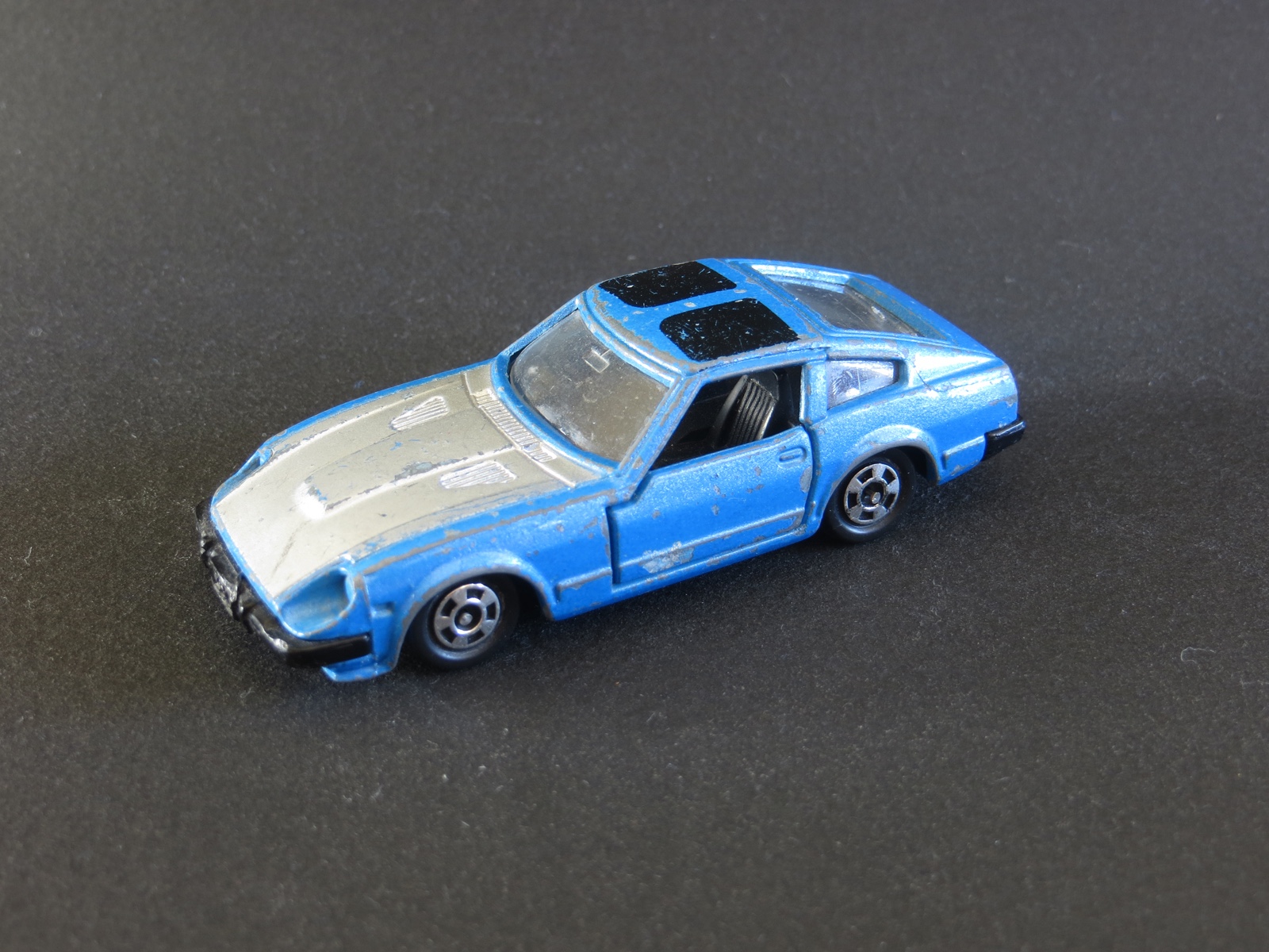 1979 Tomica Nissan Fairlady 280Z-T | The Race Case Etc.