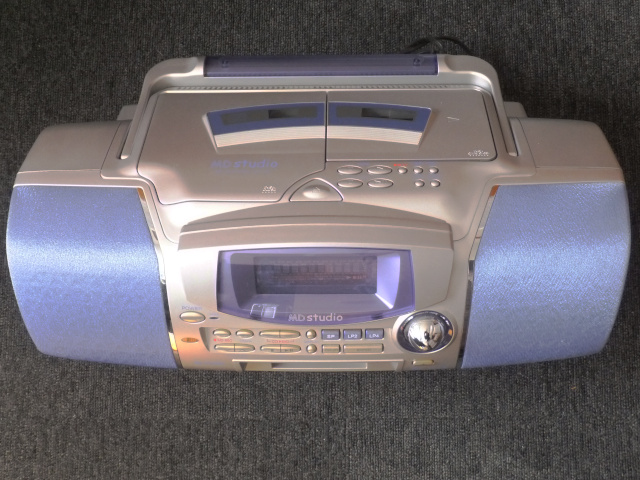 SHARPラジカセMD-F150-Aの修理