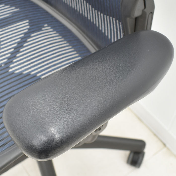 ハーマン・ミラー アーロンチェア Bサイズ スタンダード ランバー