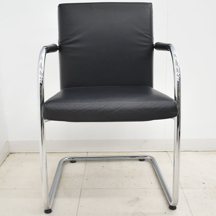 中古】ヴィトラ ビザソフト ミーティングチェア 総革張り ブラック