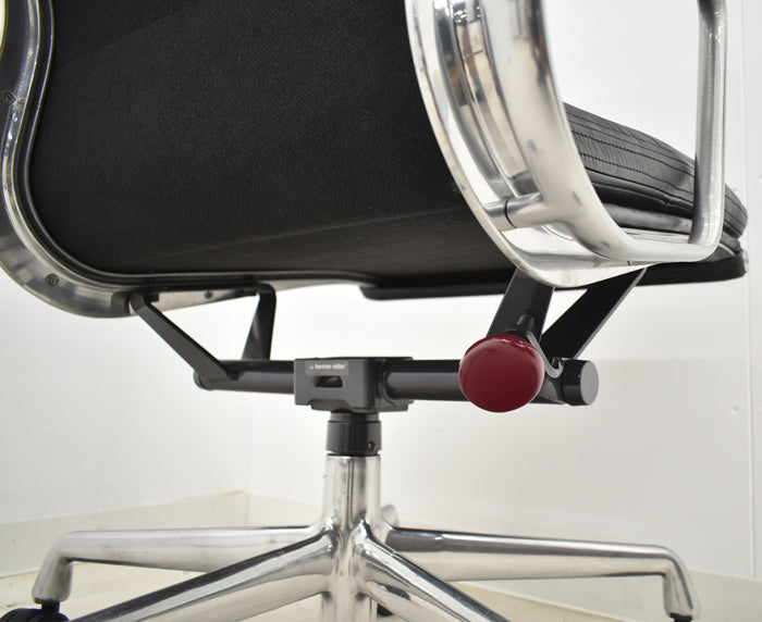 中古】ハーマンミラー イームズ ソフトパッドグループエグゼクティブ