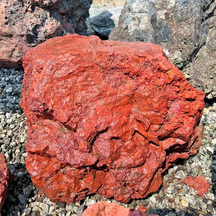 楽天市場】津軽錦石 青森県産 赤石 庭石 景石 陸奥 錦石 飾り石 青森