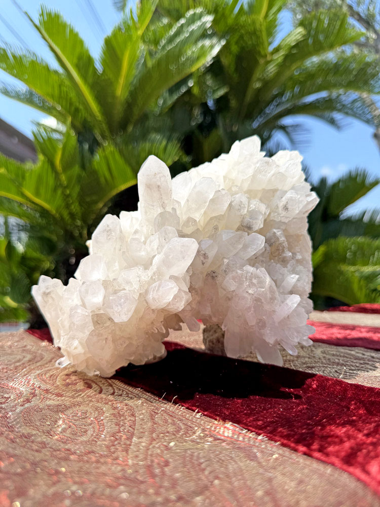 楽天市場】天然水晶 原石 クラスター 約3.2kg 高さ約20cm 送料無料