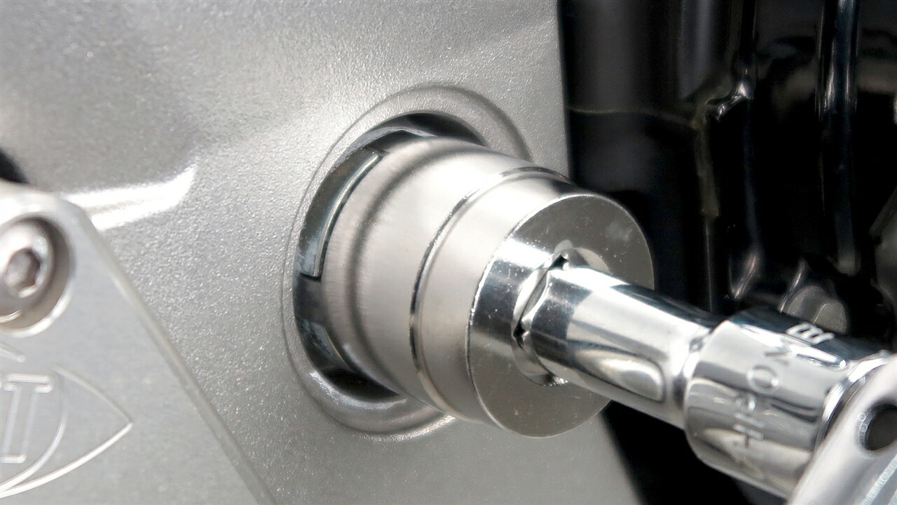 楽天市場】☆KAWASAKI/カワサキ スイングアームシャフト ピボット