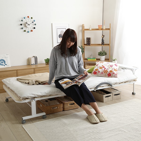 楽天市場】棚・コンセント・キャスター付き 折りたたみスノコベッド