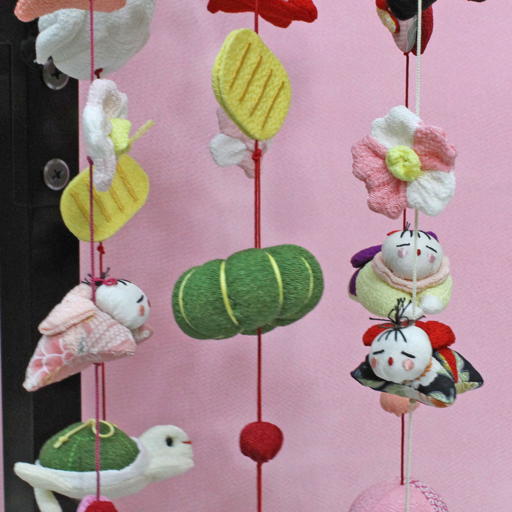 楽天市場】縁起花飾り FUKU2702-589 木製飾り台付 スタンド付き つるし