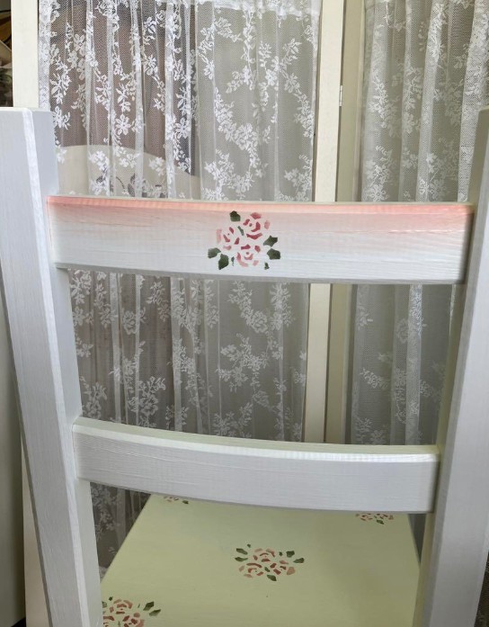 楽天市場】薔薇のステンシルの食卓椅子 デスク用、テーブル用サイズの