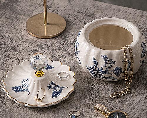 楽天市場】陶器 置物 オブジェ アクセサリーケース 小物入れ 蓋付き