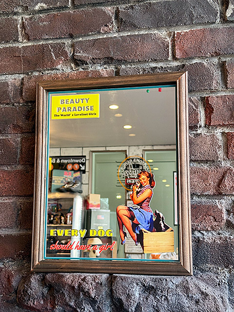 楽天市場】オールドアメリカン パブミラー ピンナップガール （EVERY