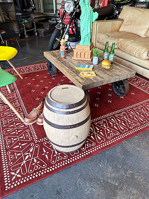 楽天市場】木樽型チェアー ワイン樽 スツール イースね アメリカン雑貨