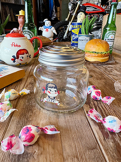 楽天市場】不二家 ペコちゃん レトロ瓶 レトロペコちゃん 375ml