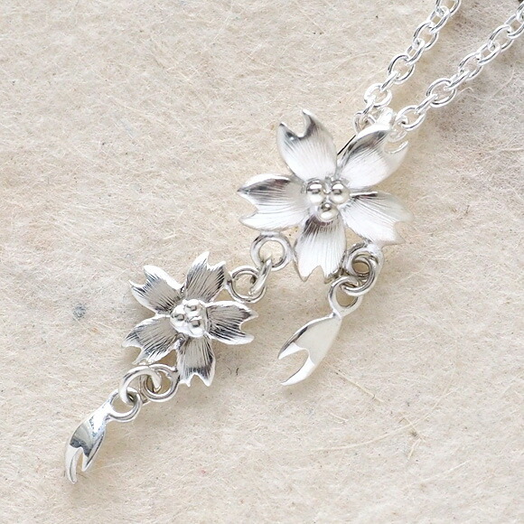 楽天市場】エス 桜ネックレス 桜二つタイプ シルバー [S-TS-02