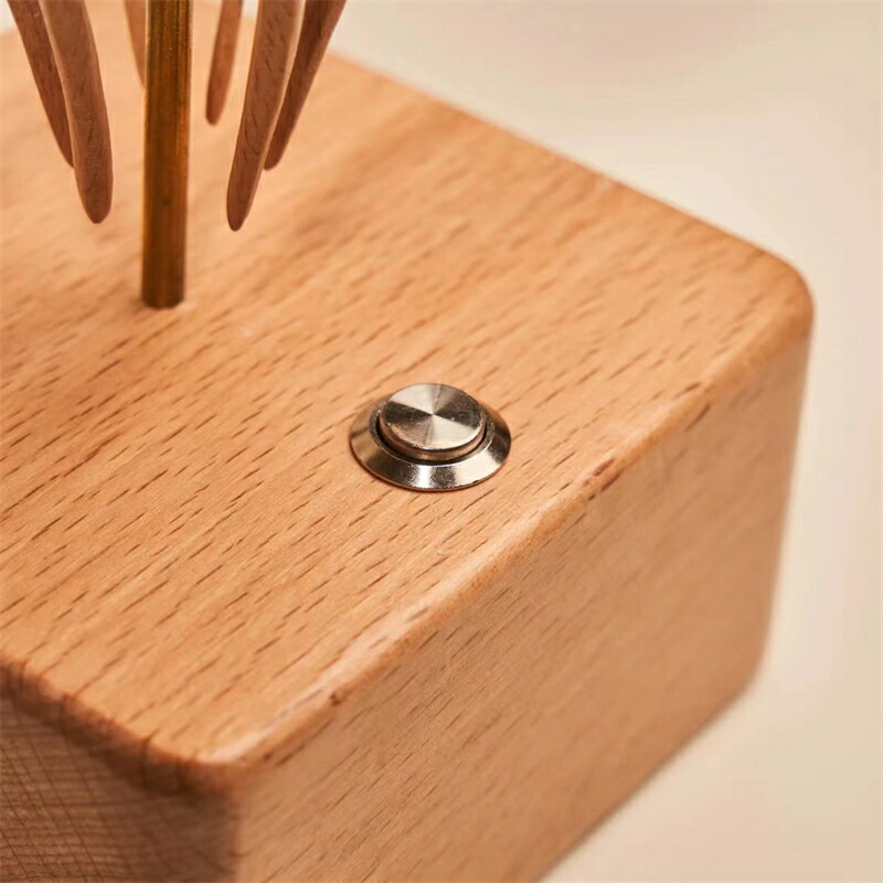 楽天市場】機械式オルゴール クラゲ クジラ 木製クラゲ 装飾 ユニーク