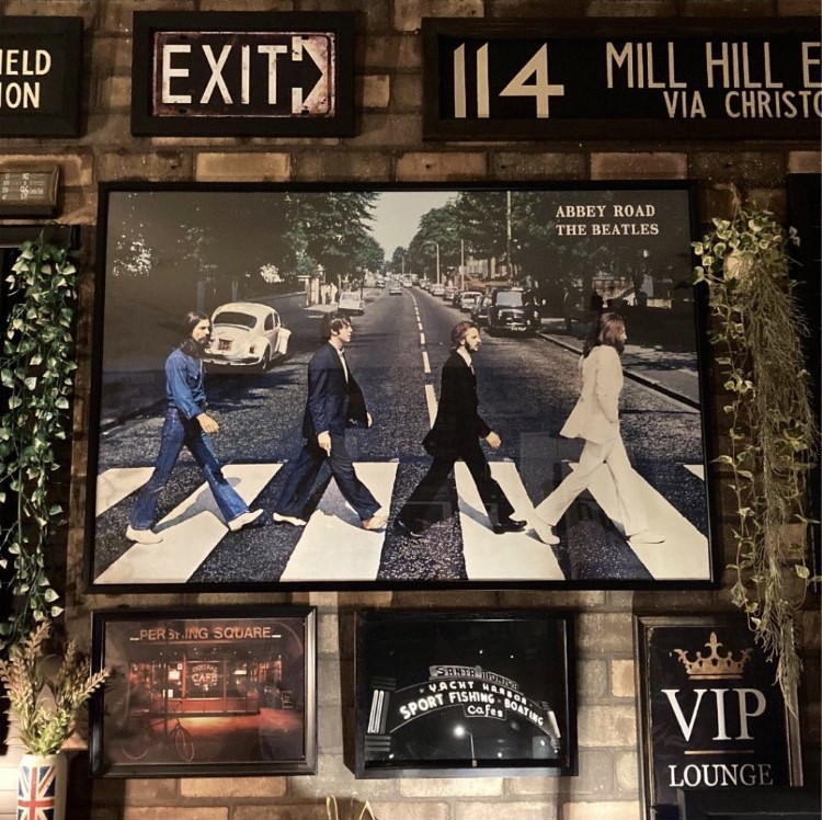 楽天市場】｢THE BEATLES ABBEY ROAD｣超超大型アートポスター(額入り