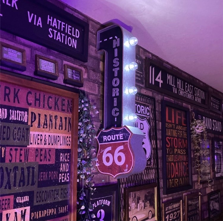 楽天市場】AMERICAN VINTAGE!! LEDネオンサイン!! ｢ROUTE66