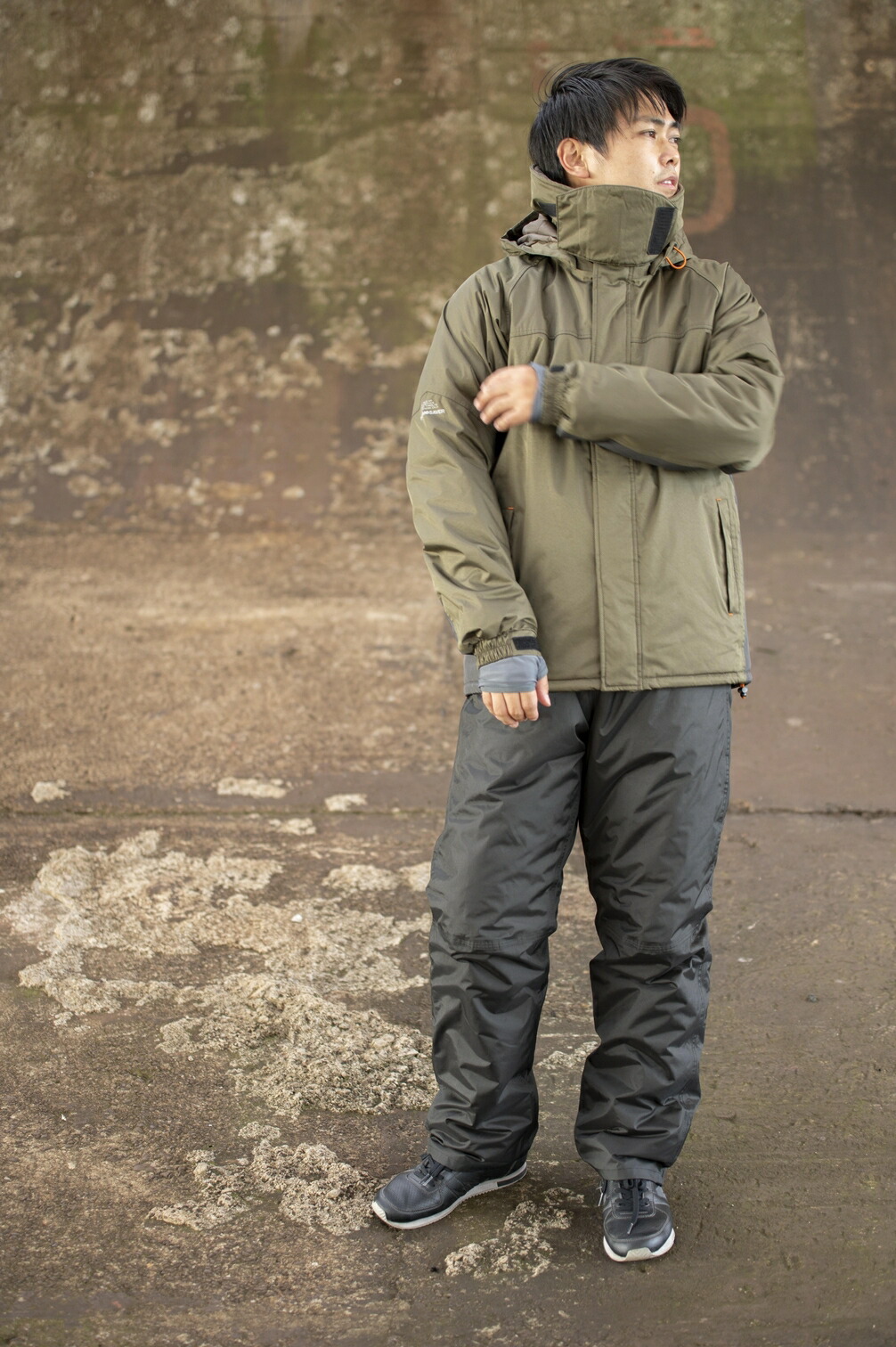 楽天市場】MAKKU(マック) サーモセイバー防水防寒スーツIII (上下