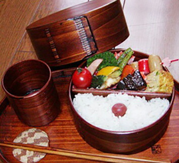 楽天市場】【ふるさと納税】摺り漆塗り 丸型弁当箱（大）《尾鷲わっぱ