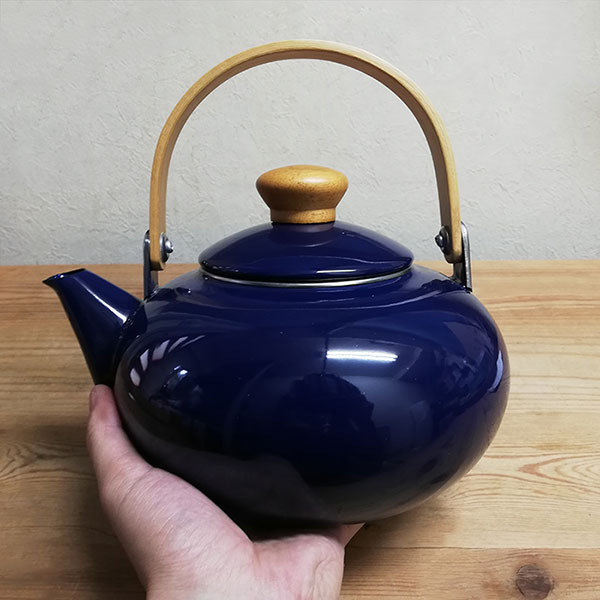 楽天市場】【取寄品】 雅 ホーローケットル 2L ＜青＞やかん ケトル