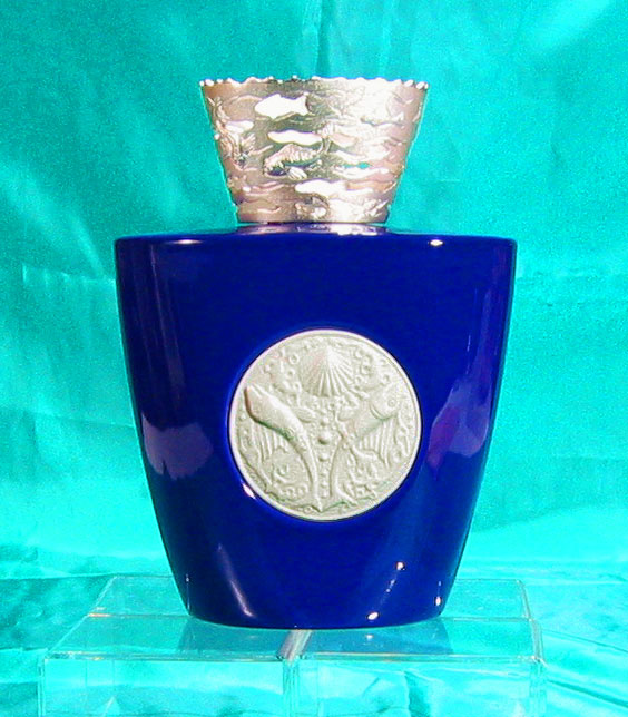 ランプベルジェのフォーチュンフィッシュ、定価27万円です。こちらは元