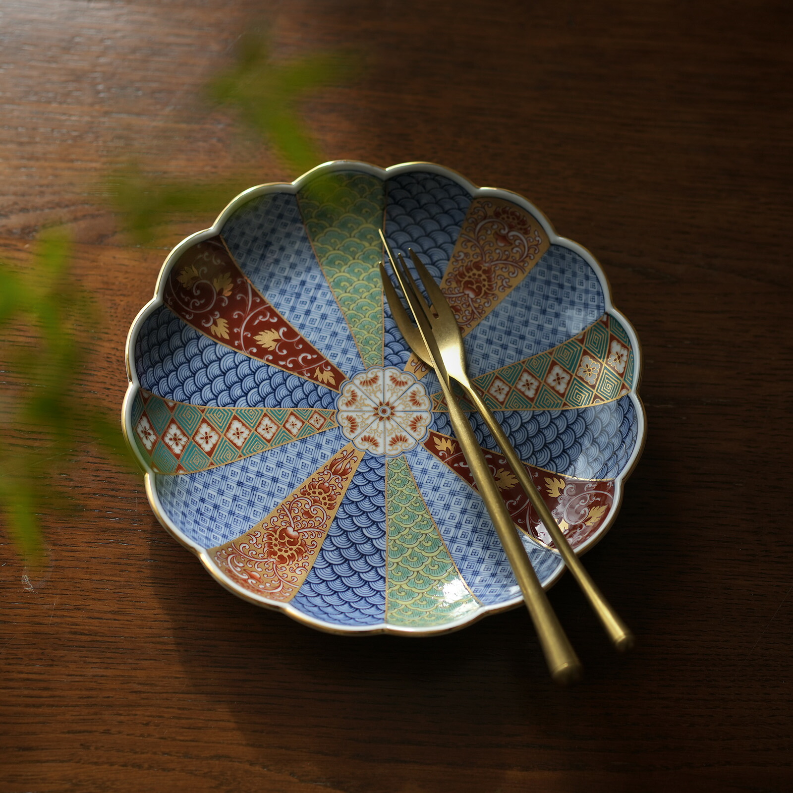 楽天市場】菊割花地紋 和皿 波佐見焼き 石丸陶芸 林九郎窯 オリジナル