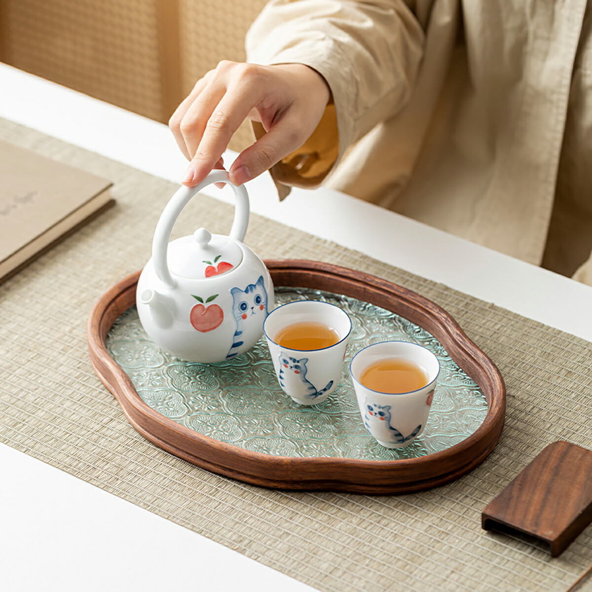 楽天市場】IwaiLoft【花海棠柄】トレー ガラストレイ カフェトレー