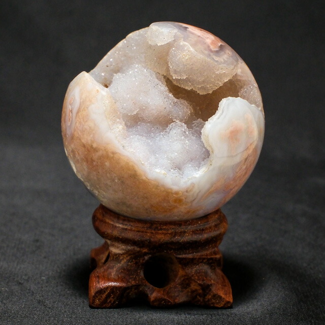 楽天市場】【特選】桜瑪瑙ジオード丸玉 55mm フラワー結晶 招福招財