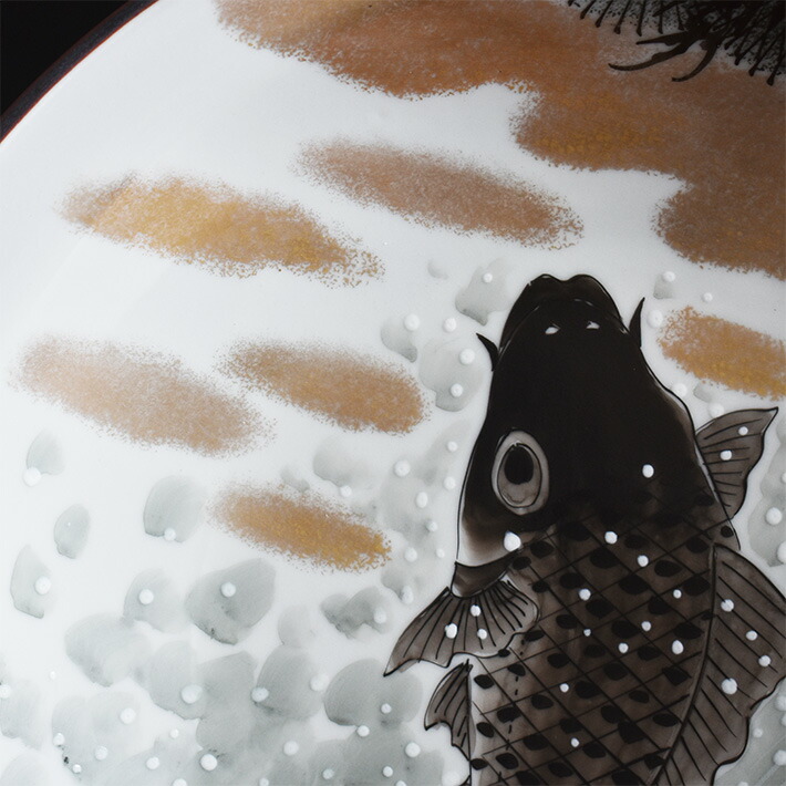 楽天市場】九谷焼 飾り 大皿(径31cm) 鯉の滝登り（皿立て） : 九谷焼