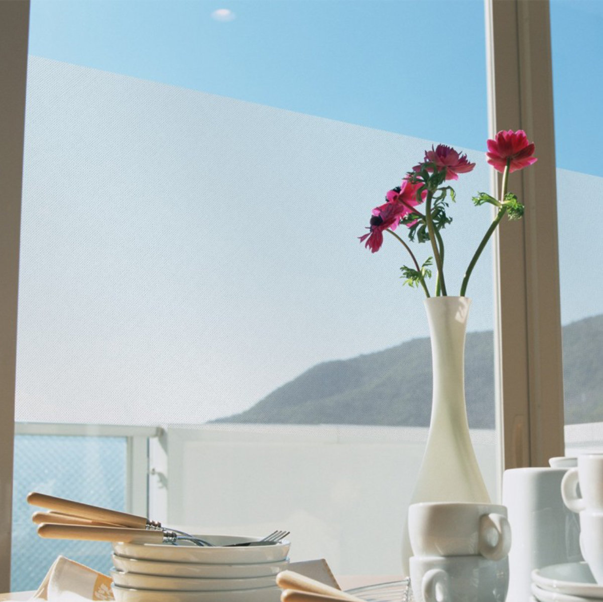 楽天市場】遮熱・断熱窓貼り GP-4683 90cm×46cm （ 遮熱シート 断熱