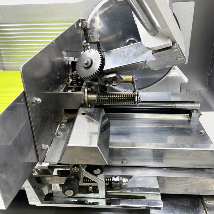 楽天市場】【送料無料】ミートスライサー NBC-330L2 なんつね 2012年