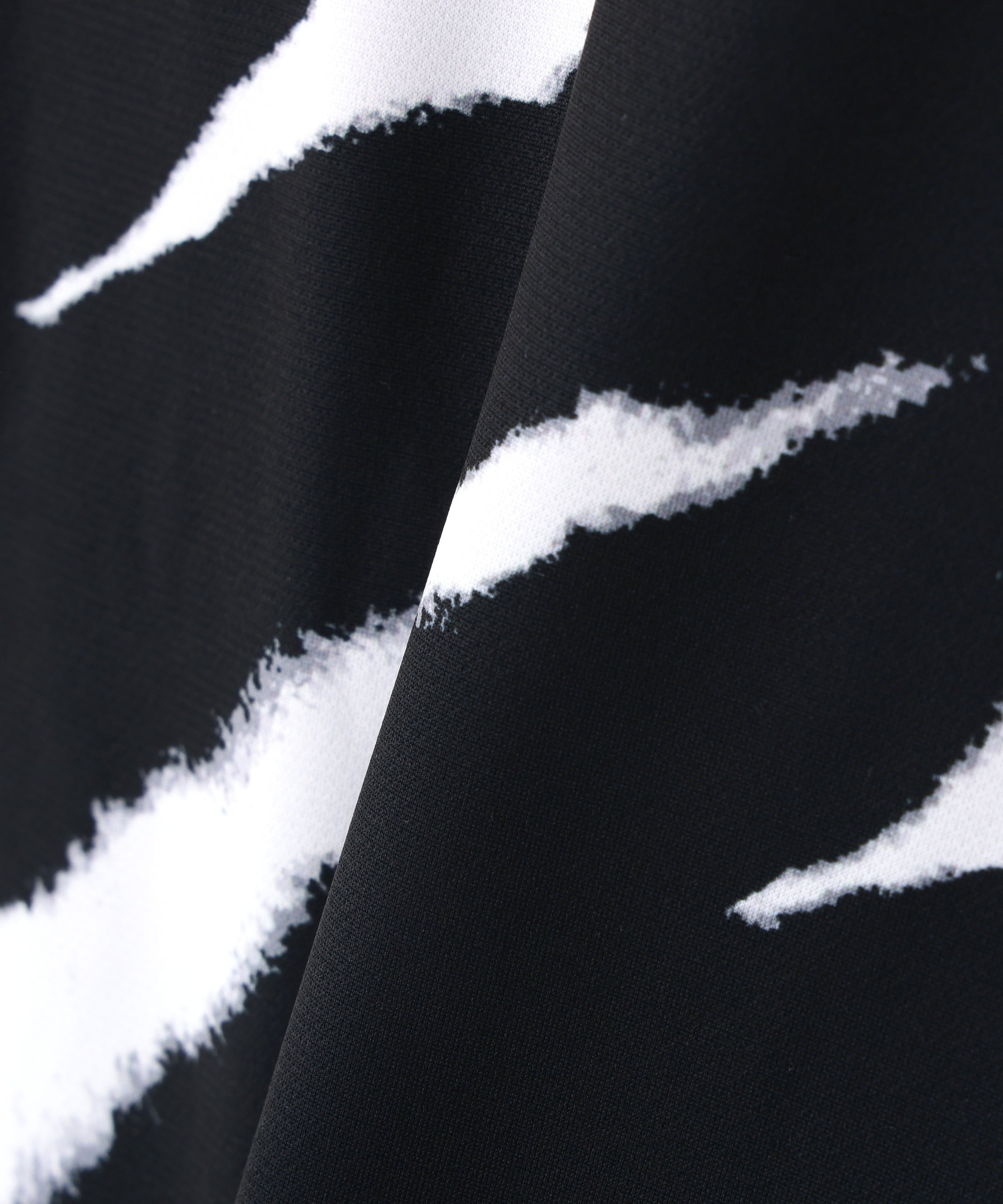 Jack Bunny!!｜KARUISHI長袖モックネックカットソー | Rakuten Fashion