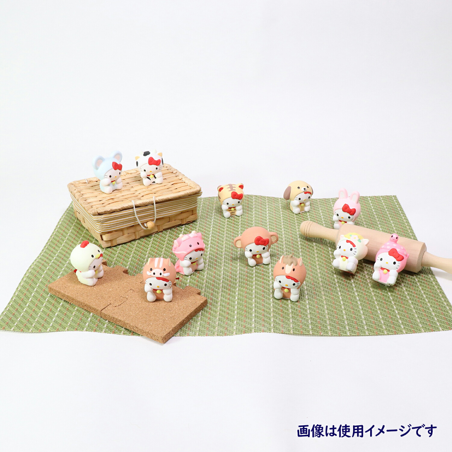 楽天市場】ハローキティ 十二支開運占い 酉（とり） [本体：約35×35