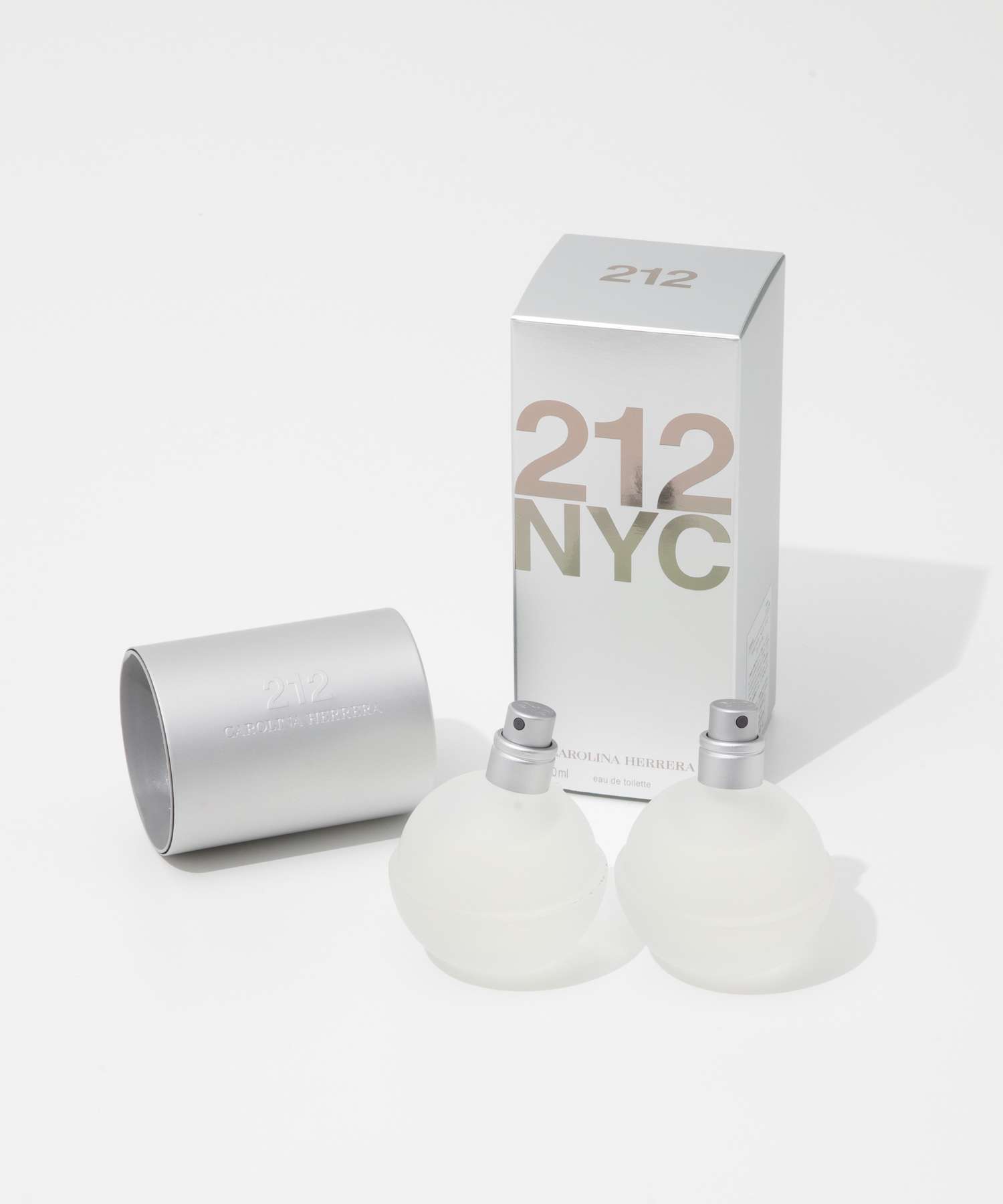 楽天市場】キャロライナ ヘレラ CAROLINA HERRERA オードトワレ 212